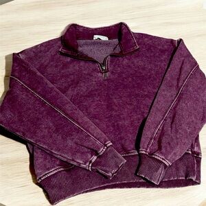 Quarter zip sweatshirt